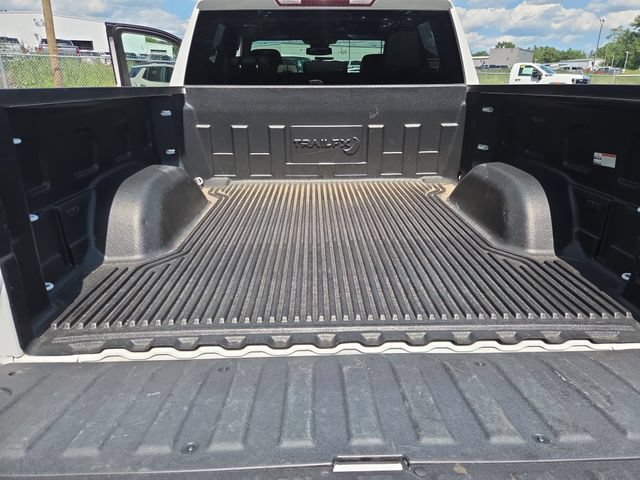 Used 2026 Summit White GMC SLT image 34