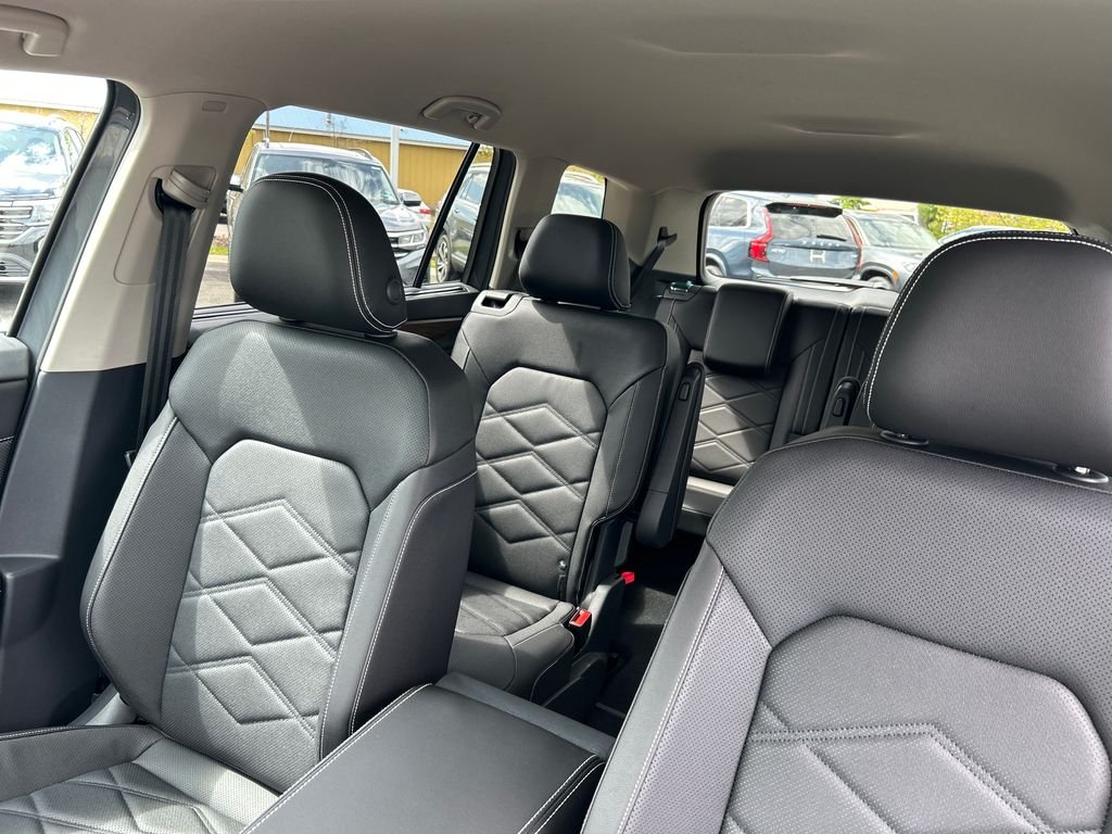 New 2026 Gray Volkswagen 2.0T SE w/Technology image 11