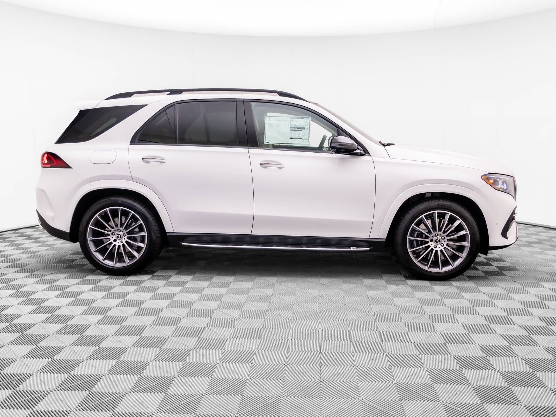 New 2027 Polar White Mercedes-Benz GLE 450 image 6