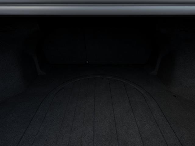 New 2026 Snow White Pearl Kia LXS image 19