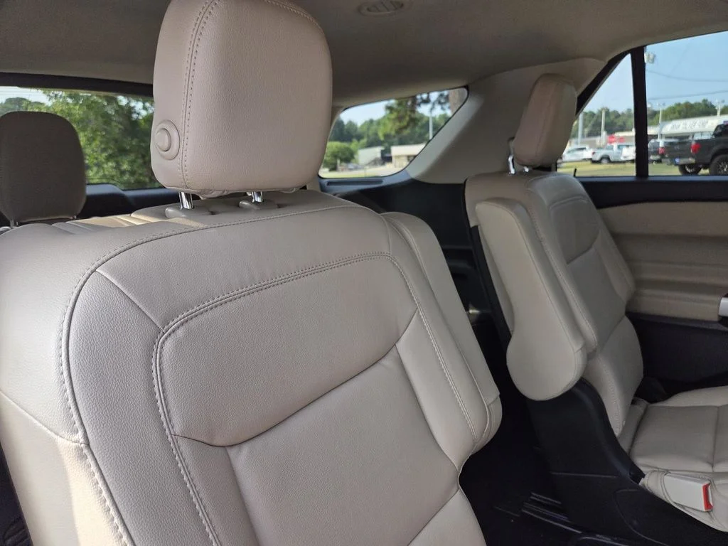 Used 2020 Red Metallic Ford XLT image 34