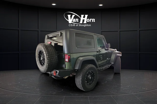 Used 2009 Green Metallic Jeep Rubicon image 7