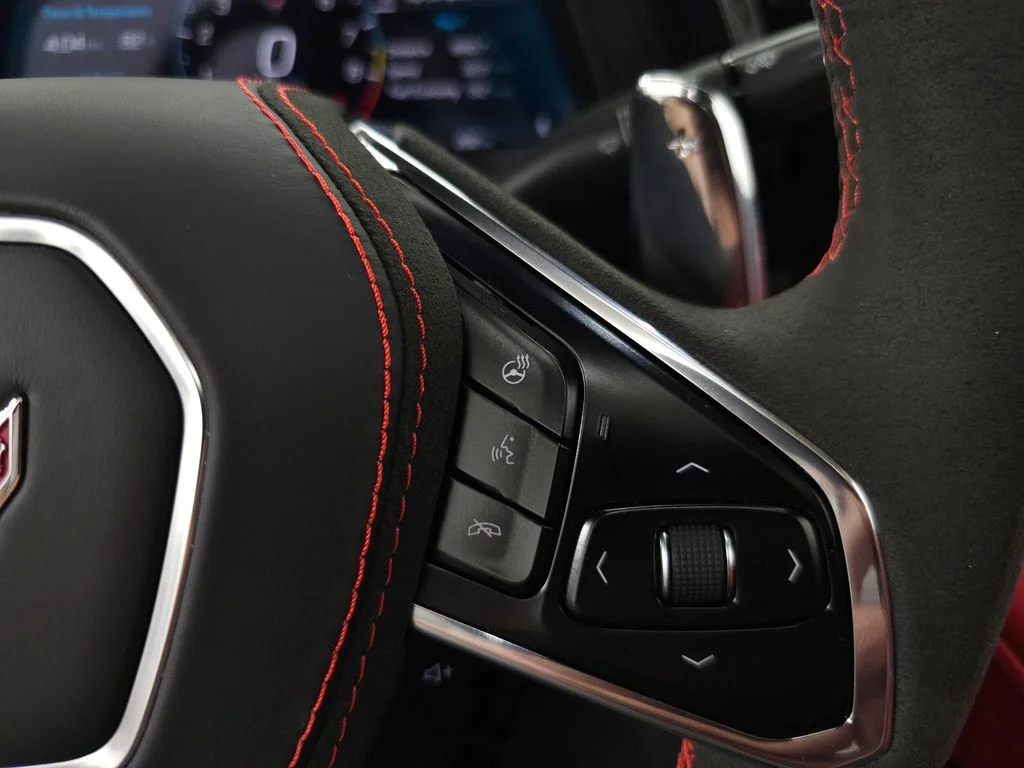 Used 2025 Black Chevrolet Z06 image 26