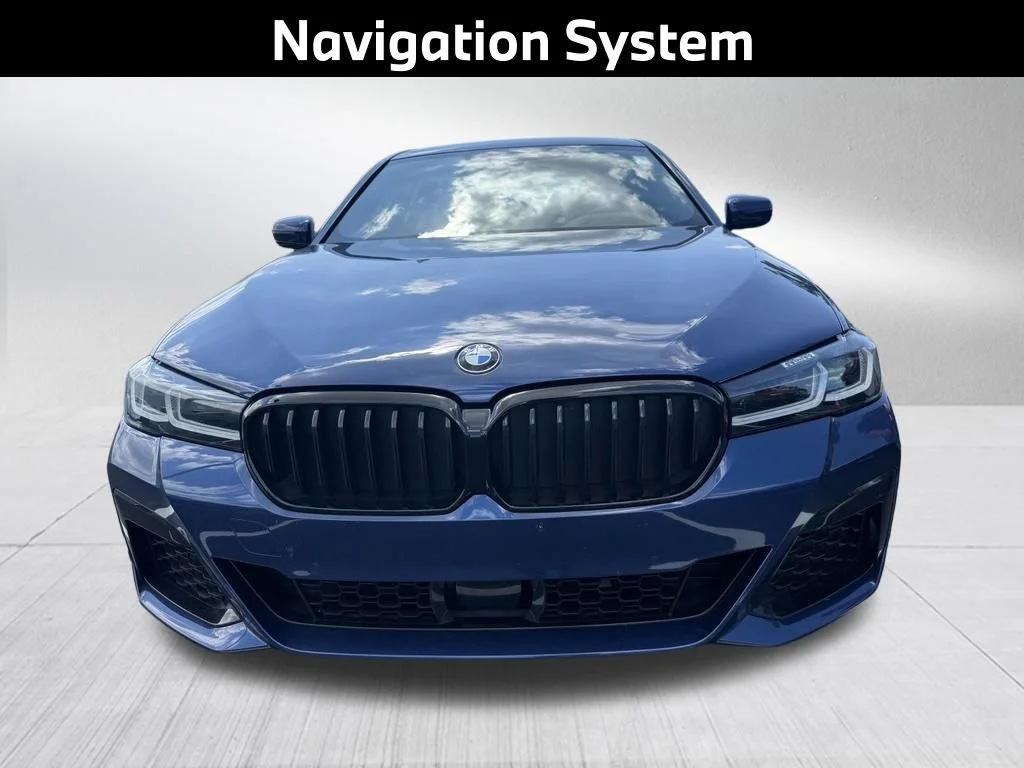 Used 2023 Blue BMW 530i xDrive image 3