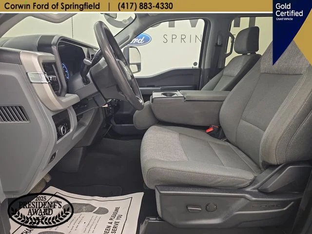 Certified Used 2025 Avalanche Ford XLT image 22