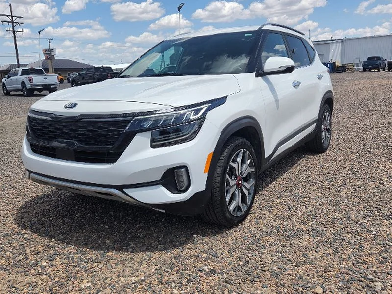 Used 2021 Snow White Pearl Kia SX image 8