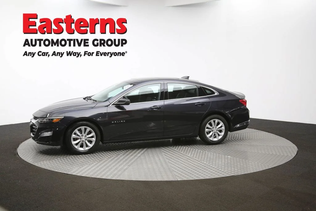 Used 2023 Gray Chevrolet LT image 57
