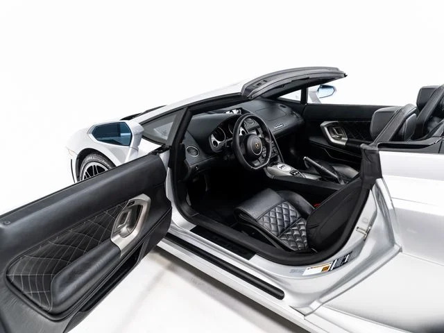 Used 2011 Silver Lamborghini LP560-4 image 106