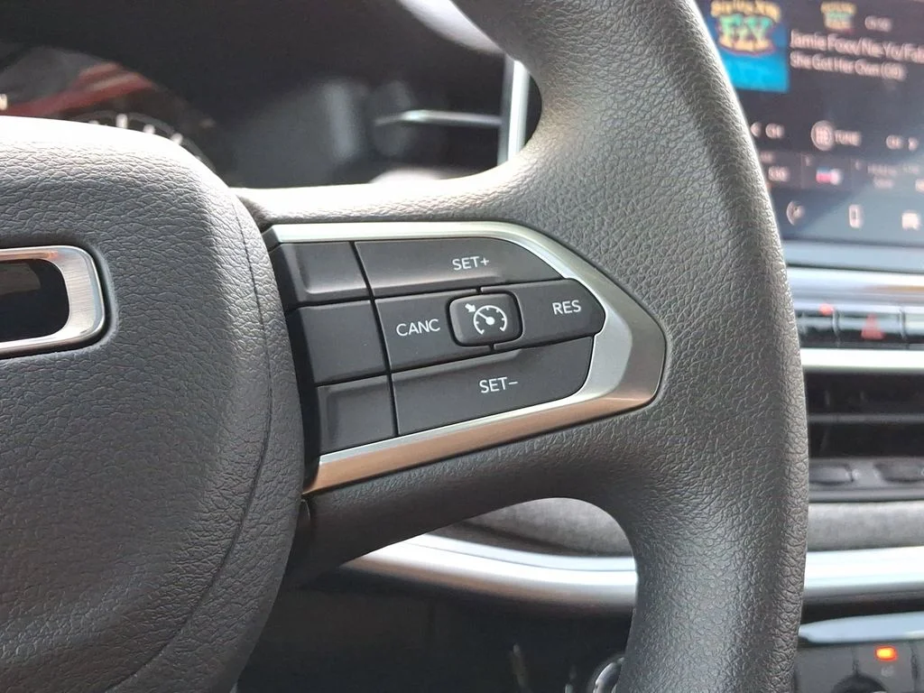 2025 Jeep Compass Sport - Photo 28