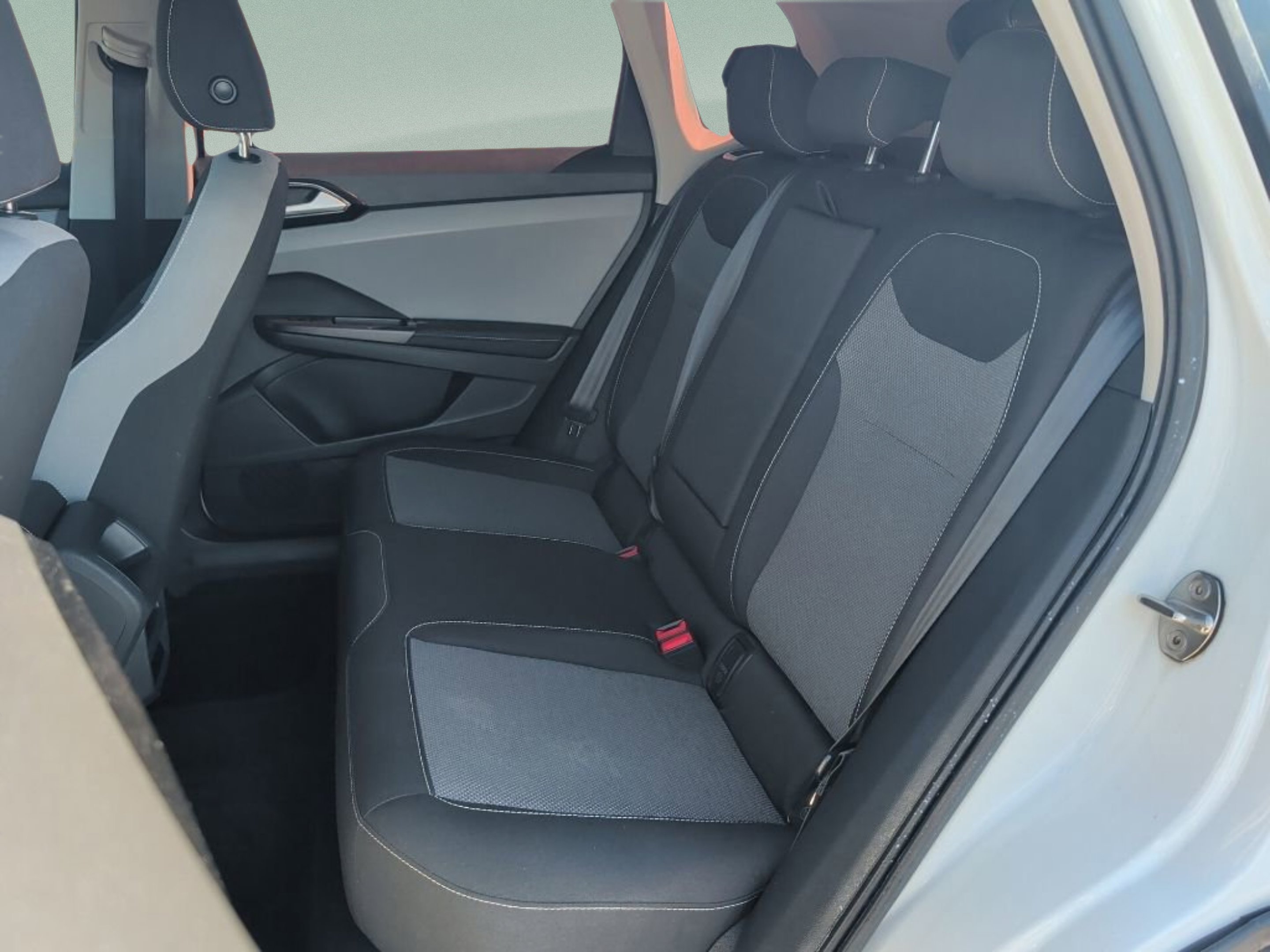 Used 2024 Pure White Volkswagen S image 13