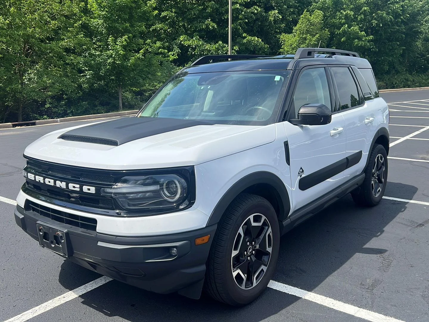 Used 2022 Oxford White Ford Outer Banks image 1