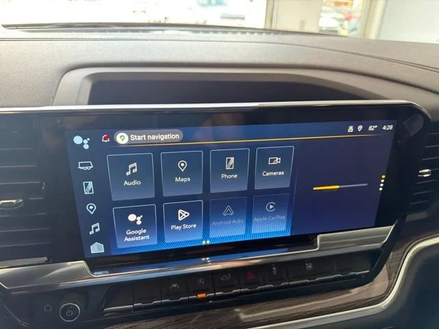 New 2026 Summit White Chevrolet LT image 32