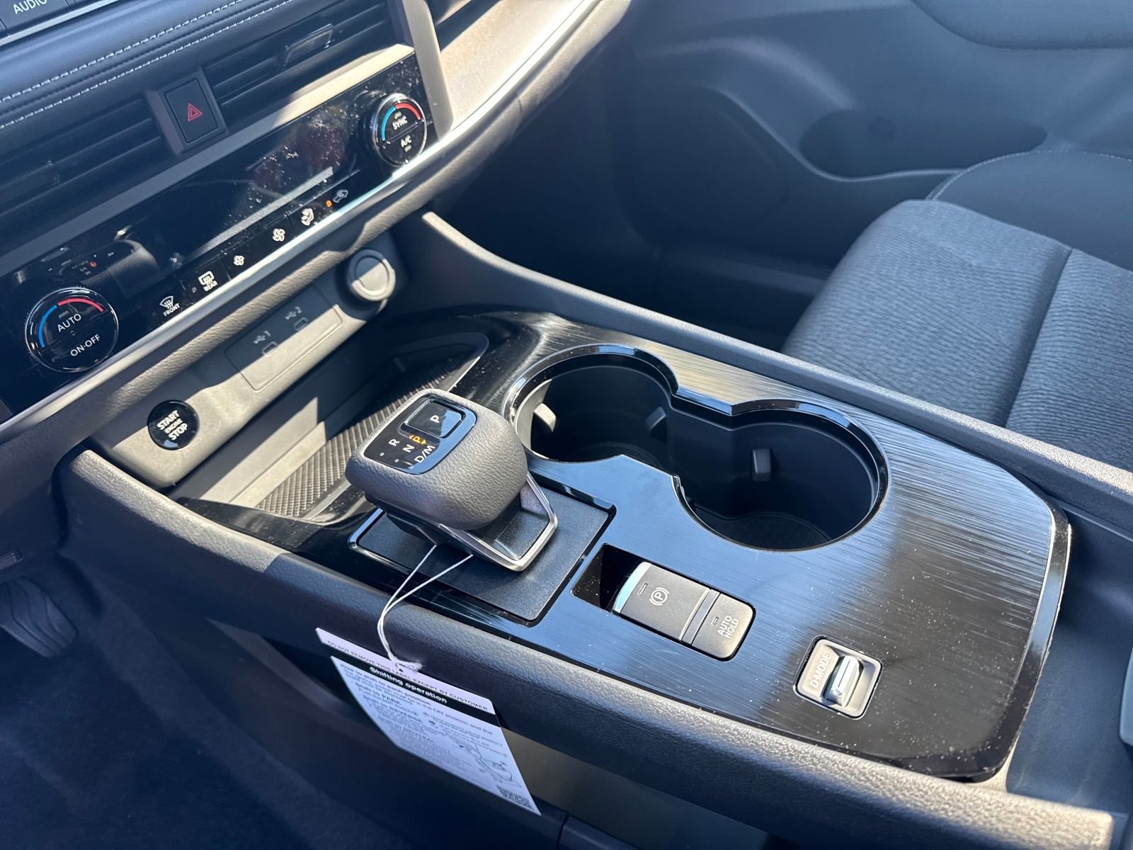 New 2026 Nissan Rogue SV 4D Sport Utility