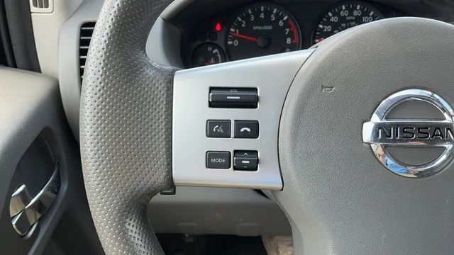 Used 2018 Gray Nissan SV image 11