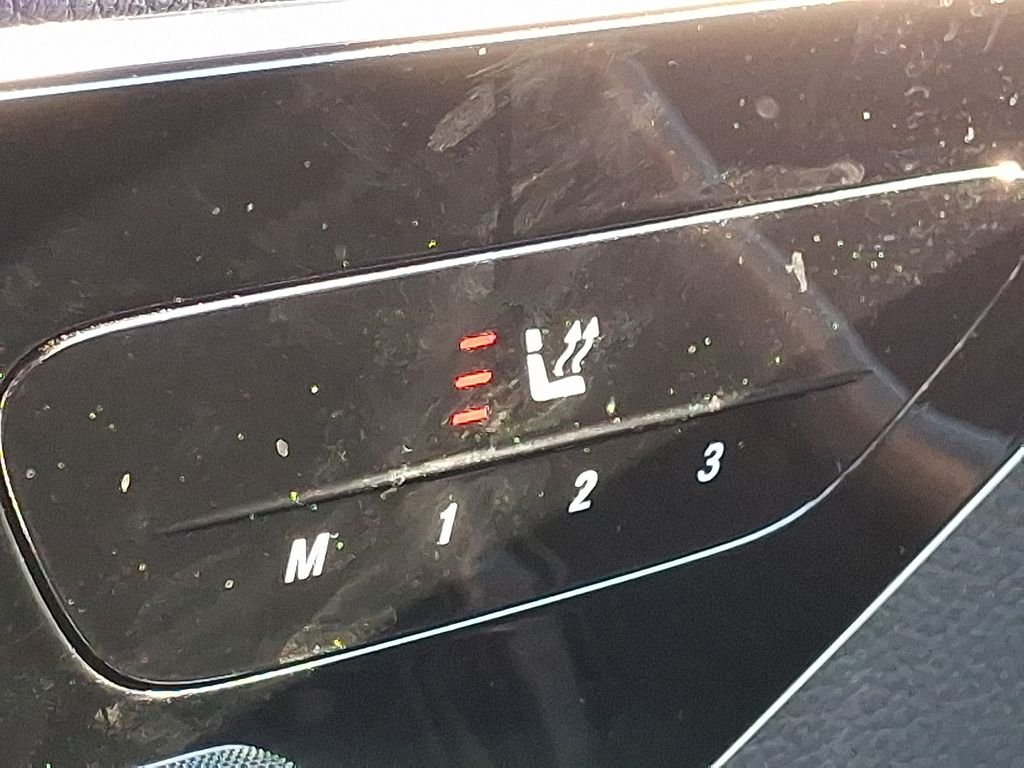 2025 Mercedes-Benz GLC Base - Photo 23