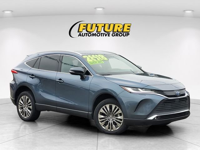 Used 2023 Gray Toyota XLE image 1