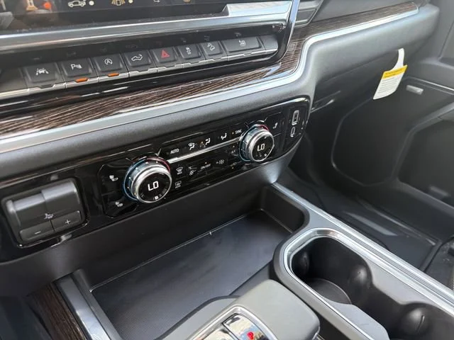 New 2026 Summit White GMC Elevation image 25