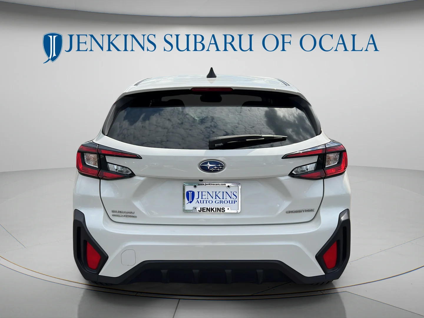 Used 2024 Crystal White Pearl Subaru Base image 4
