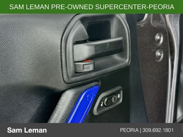 Used 2014 Gray Jeep Unlimited Sahara image 15