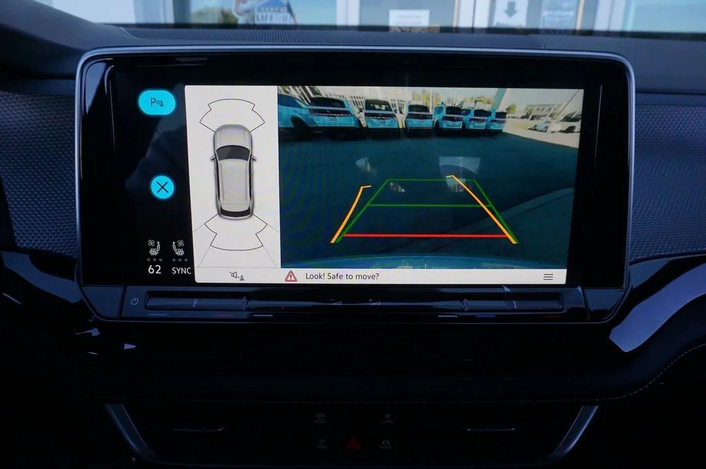 New 2026 Black Volkswagen 2.0T SEL R-Line Black image 22