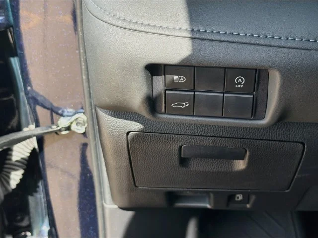 Certified Used 2023  Toyota XLE image 10