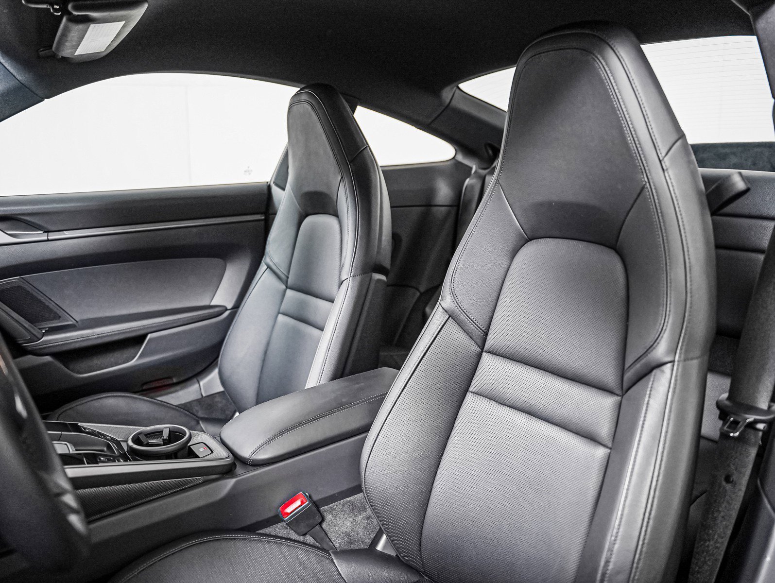 Certified Used 2022 Black Porsche  image 5