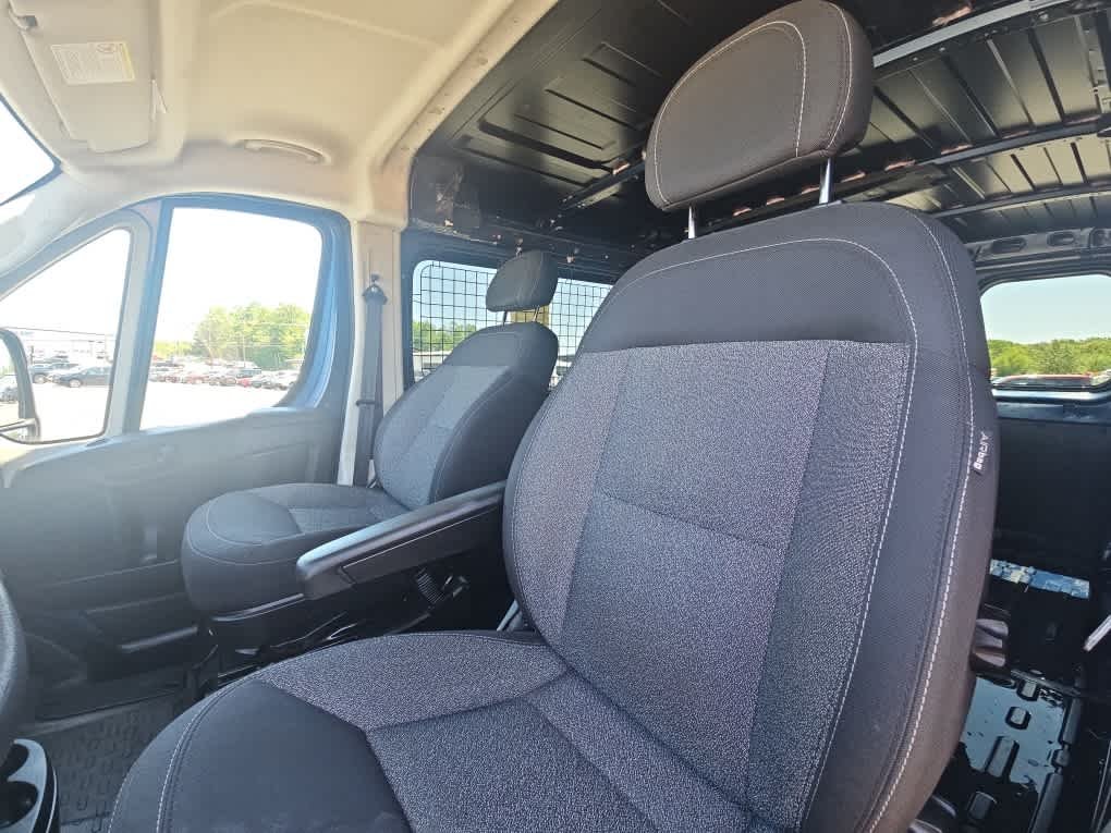 Used 2019 Patriot Blue Pearl Coat Ram  image 12
