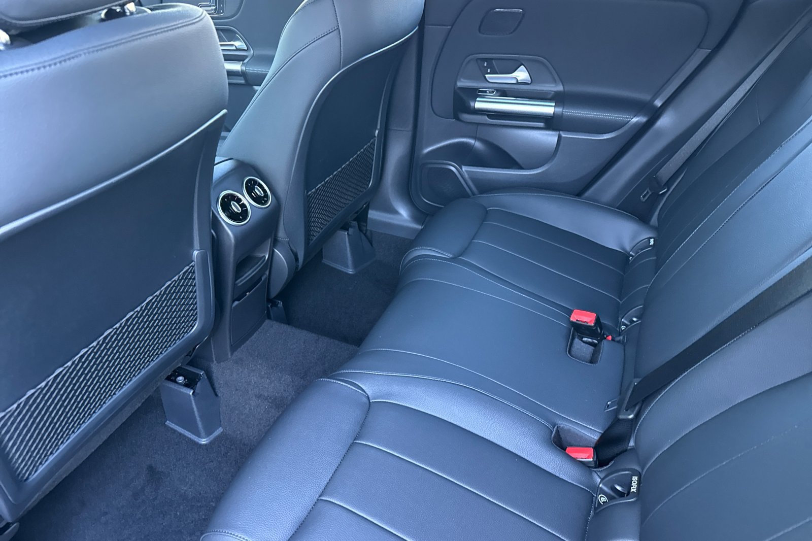 New 2026 Night Black Mercedes-Benz GLA 250 image 11