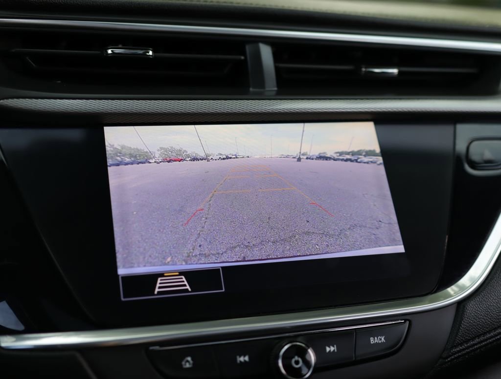 Used 2020 SATIN STEEL METALLIC Buick Essence image 15