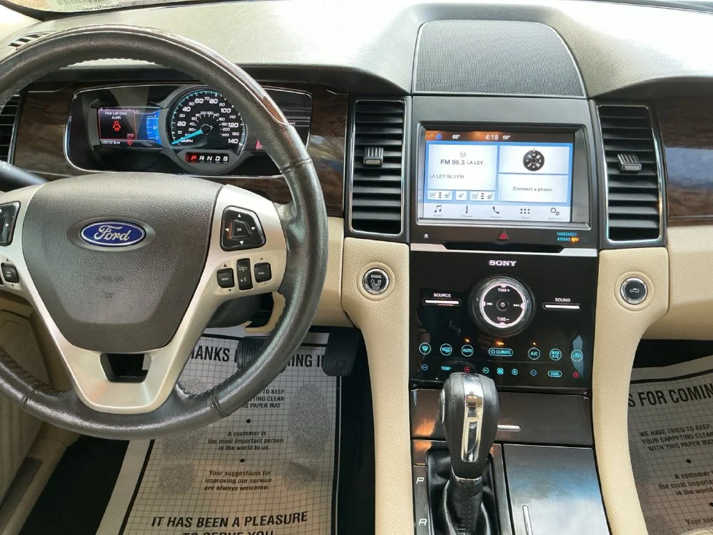 Used 2016 Black Ford Limited image 23