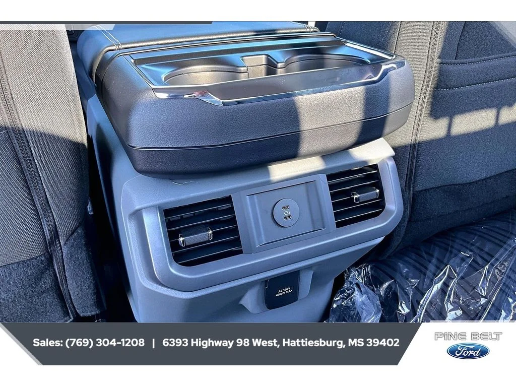 New 2026 Marsh Gray Ford XLT image 23