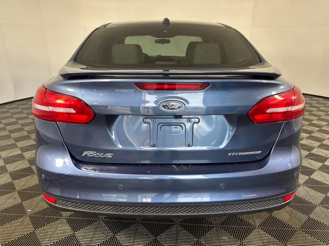 Certified Used 2018 Blue Metallic Ford Titanium image 21