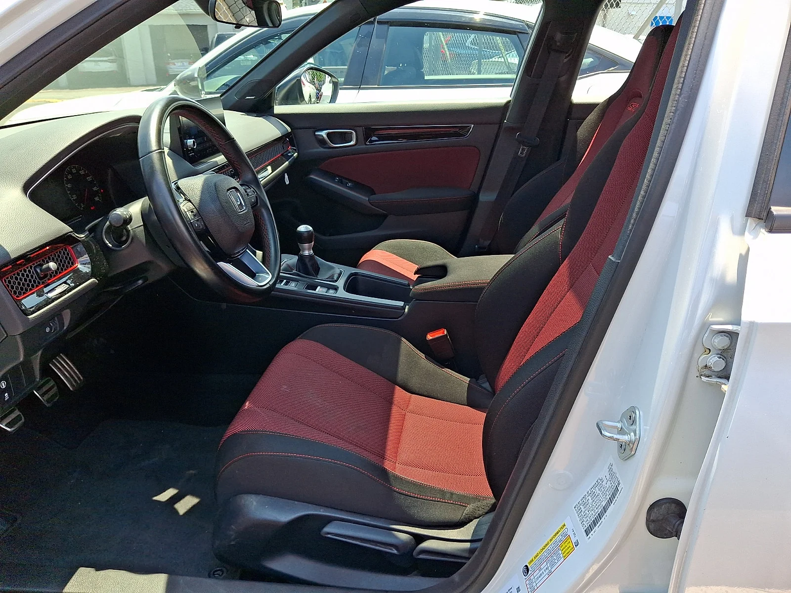 Used 2024 Platinum White Pearl Honda Sedan image 11