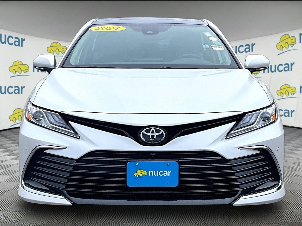 Used 2024 Beige Toyota XLE image 2