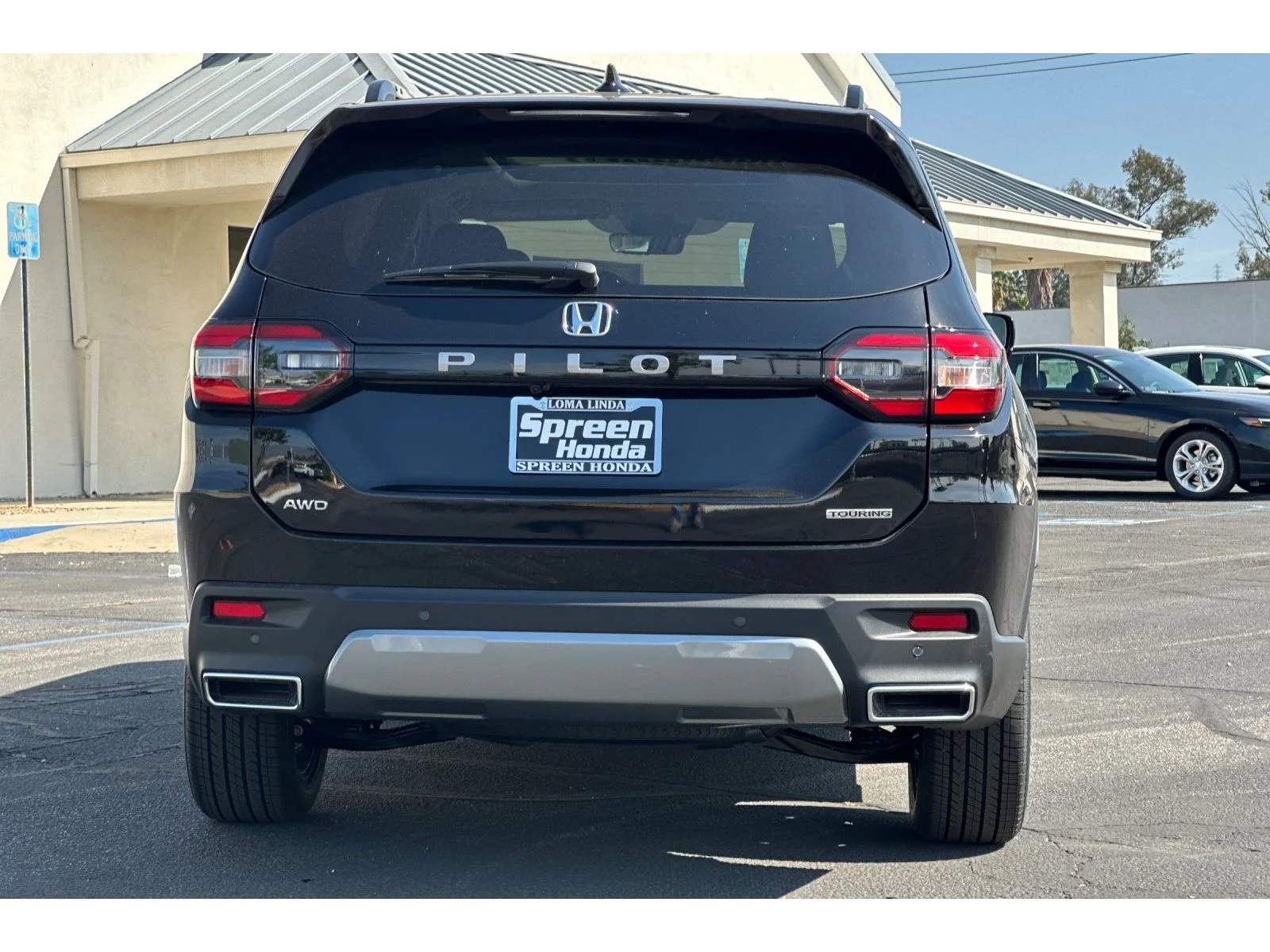 New 2026 Crystal Black Pearl Honda Touring image 5