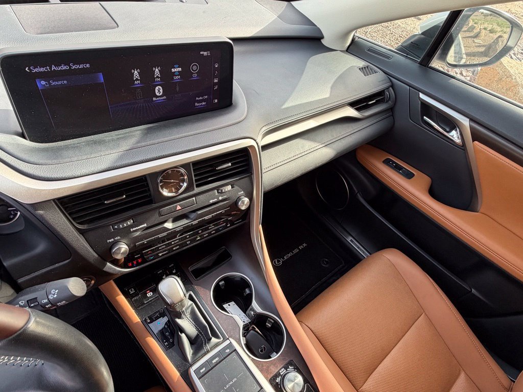Used 2021 White Lexus 350 image 15