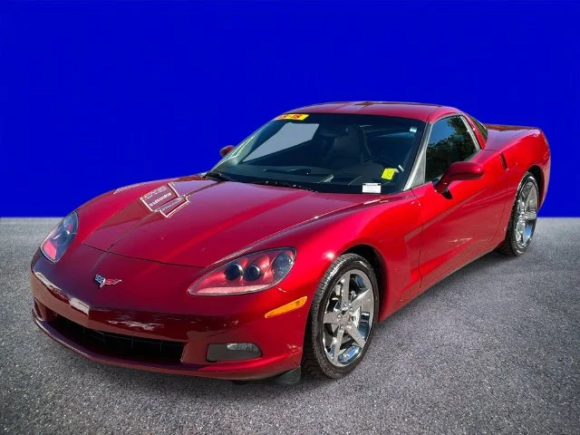 Used 2008 Crystal Red Metallic Tintcoat Chevrolet Base image 7