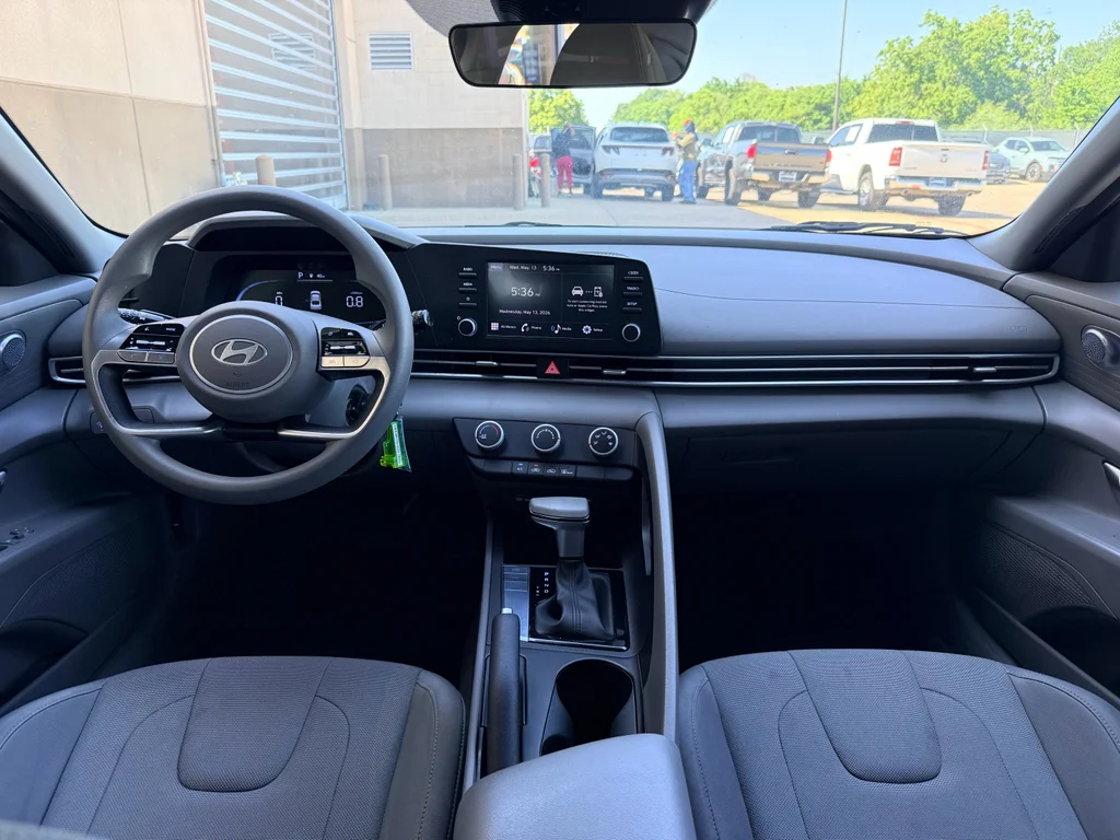 Used 2024 Ultimate Red Hyundai SE image 14
