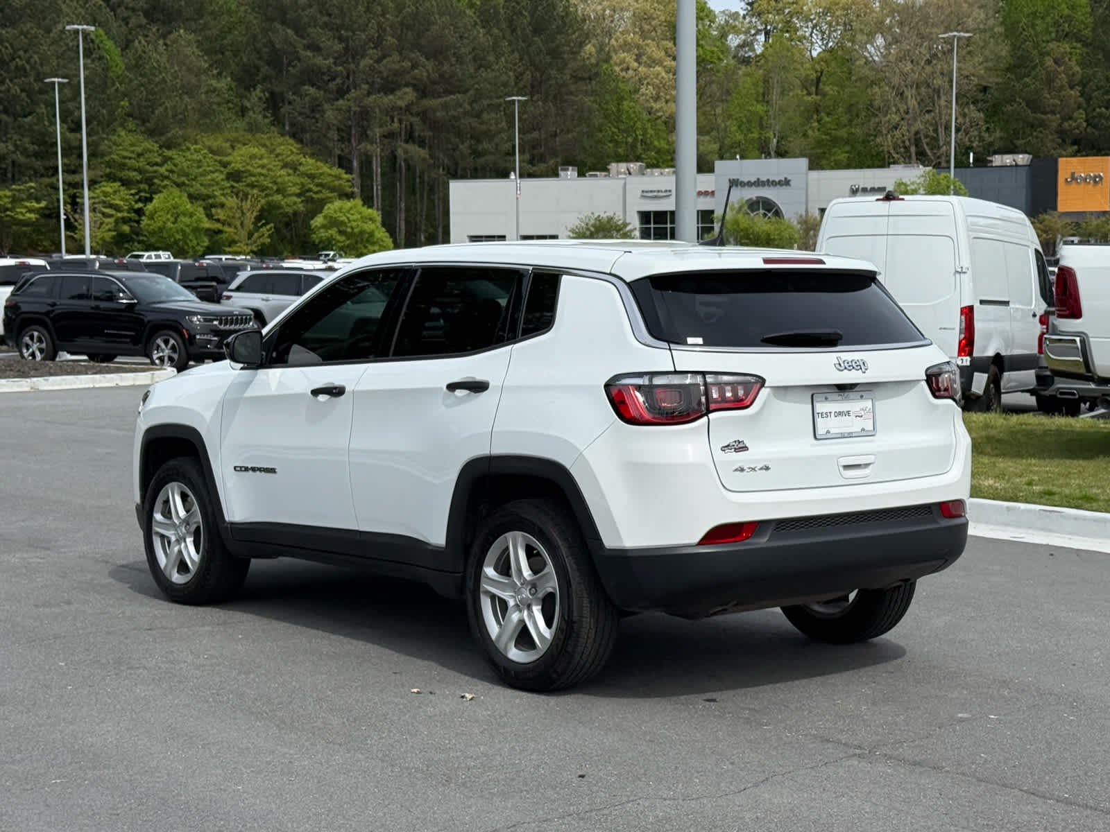 2023 Jeep Compass Sport