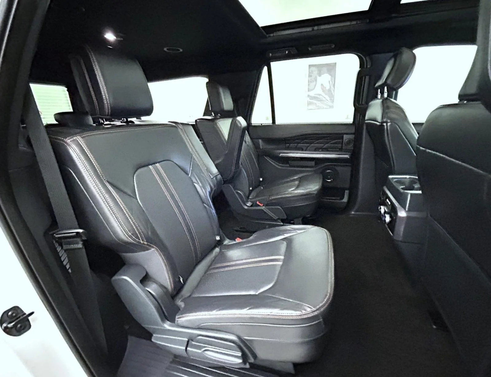 Used 2024 White Ford Platinum image 19