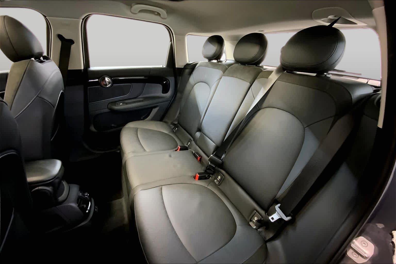 Used 2021 Thunder Grey Metallic MINI Cooper SE image 20