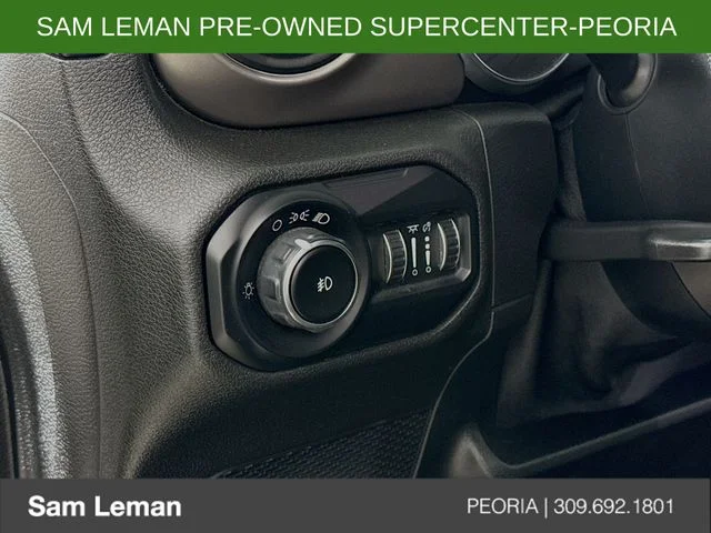 Used 2020 Gray Jeep Sport image 10