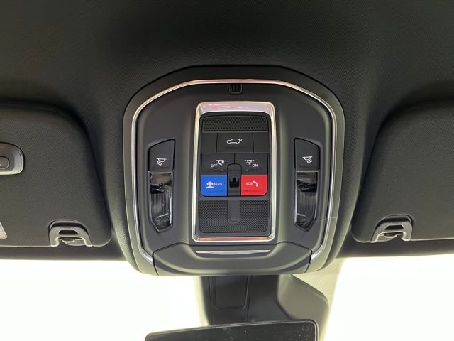 Used 2026 Black Jeep  image 37