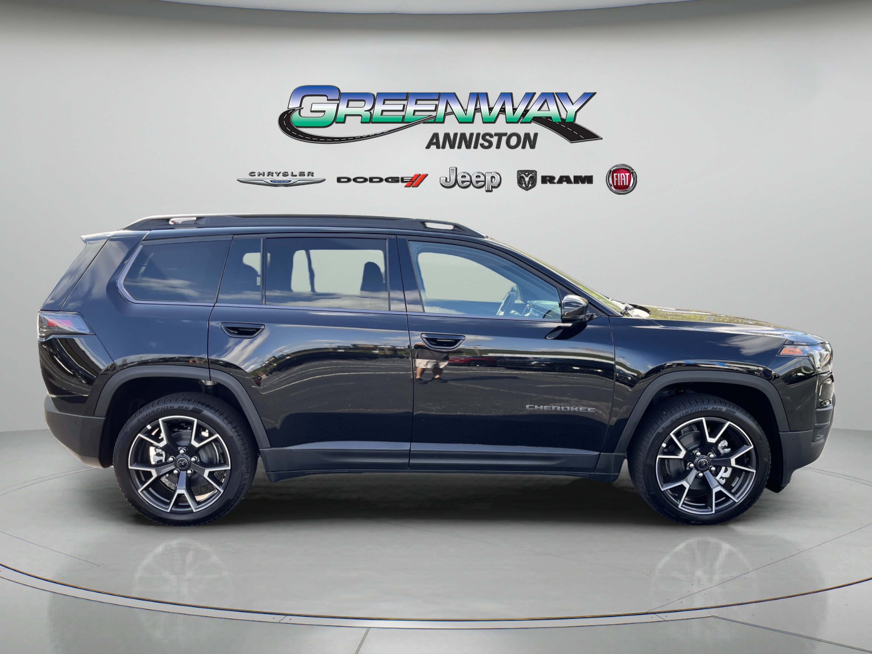 New 2026 Diamond Black Crystal Pearl-Coat Exterior Paint Jeep Overland image 8