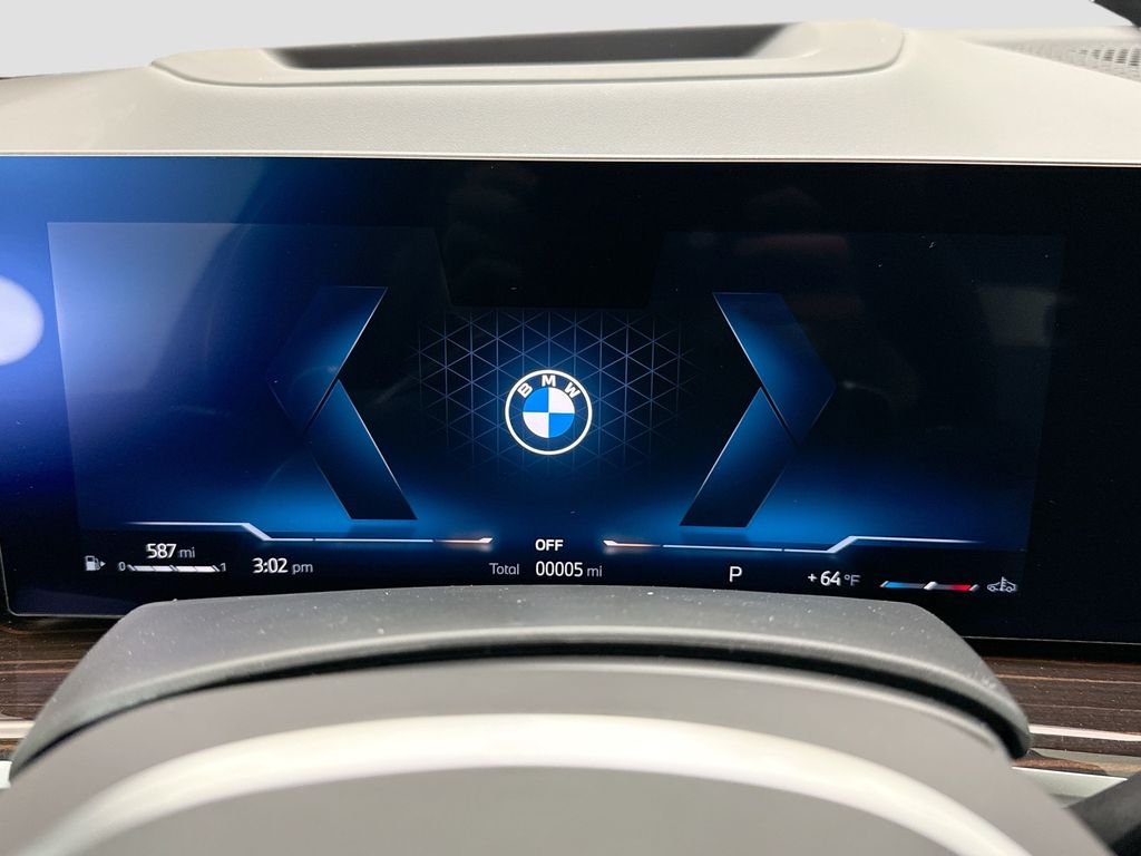 Used 2026 Gray Metallic BMW xDrive40i image 34