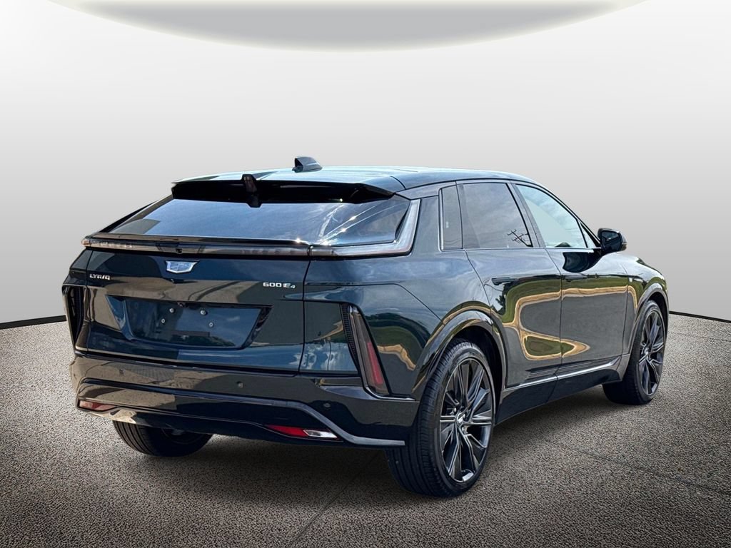 Used 2024 Cadillac LYRIQ Sport 3 with VIN 1GYKPWRLXRZ126471 for sale in Chantilly, VA