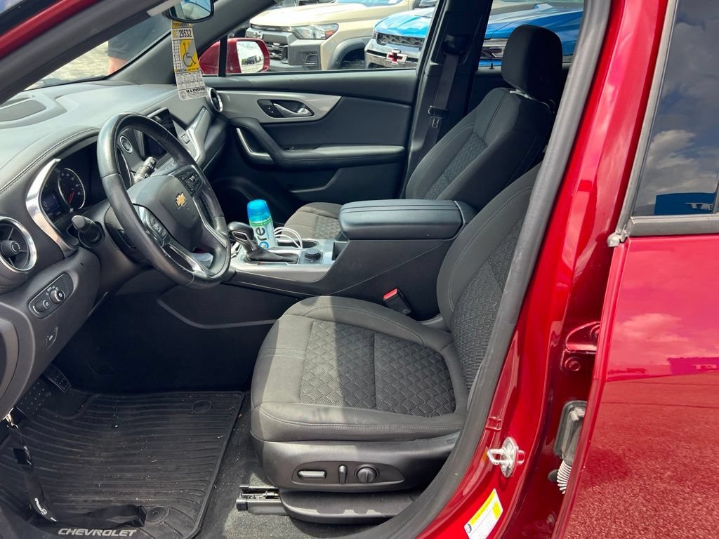 Used 2019 CAJUN RED TINTCOAT Chevrolet 2LT image 3