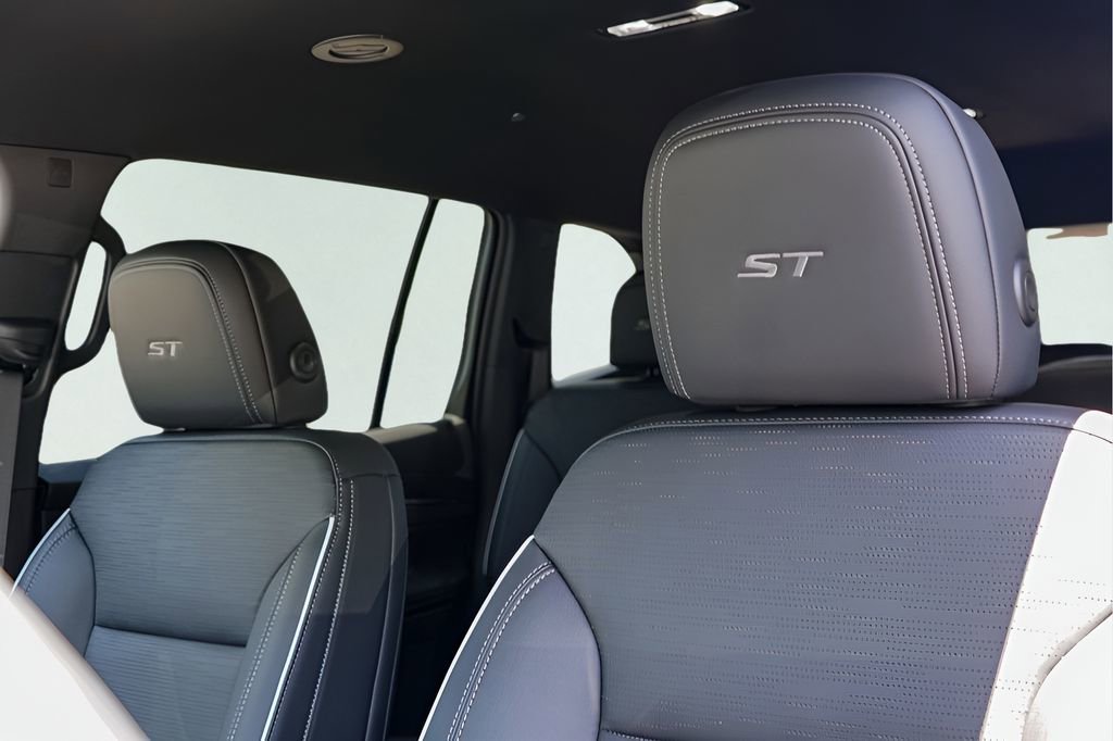 2026 Buick Enclave Sport Touring - Photo 11