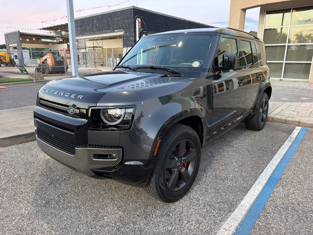 2023 Land Rover Defender