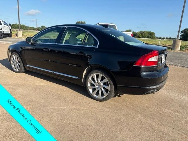 Used 2016 Black Volvo T5 image 4